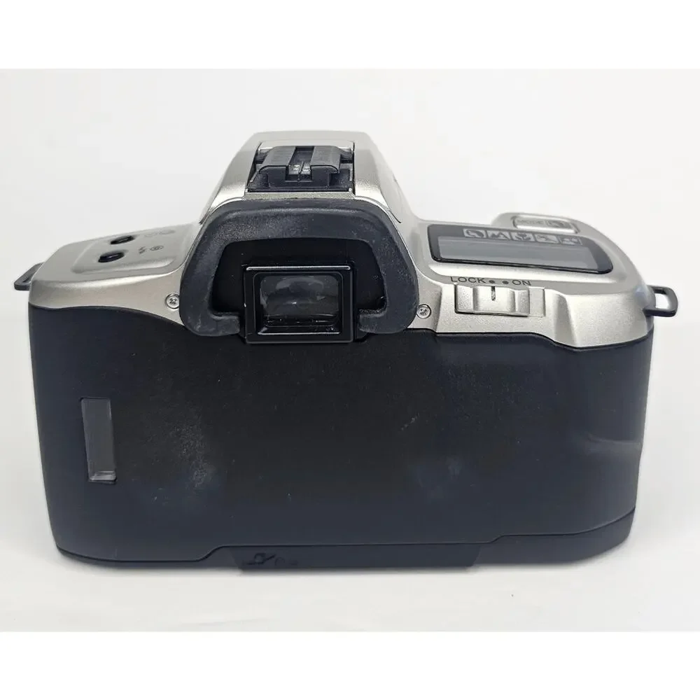 MINOLTA QTsi AF 35-80 Zoom 35mm Film CAMERA AA Battery AS IS Not Working Project
